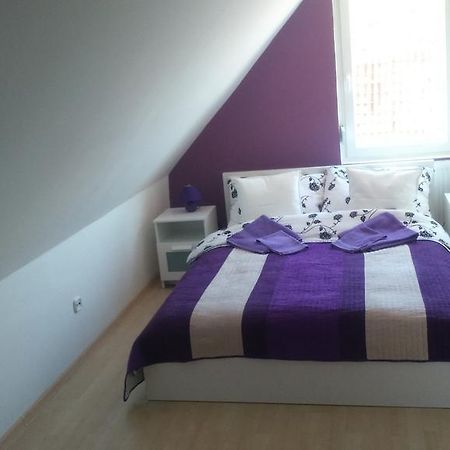 Solid Apartmans Apartment Budapest Bilik gambar